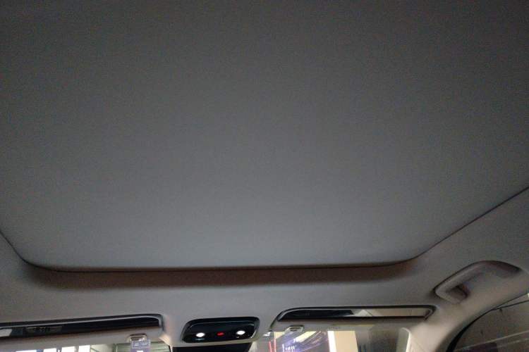 Used Lynk & Co 06 EM-P 2025 EM-P 126 Long-Range Halo Headliner