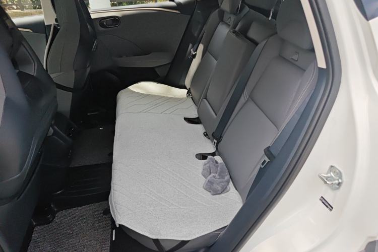 Used Lynk & Co 06 EM-P 2025 EM-P 126 Long-Range Halo Left Rear Seat