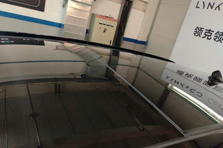 Used Lynk & Co 06 EM-P 2025 EM-P 126 Long-Range Halo Roof