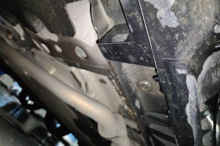 Used Lynk & Co 07 2024 EM-P 126 Long-Range Ultra Chassis Front Left