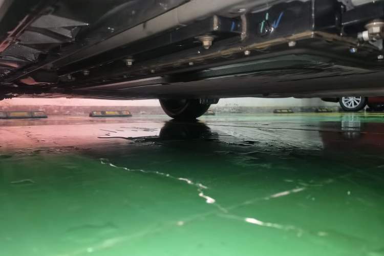 Used Lynk & Co 07 2024 EM-P 126 Long-Range Halo Chassis Front Right