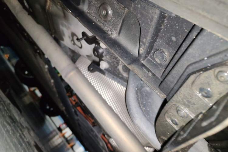 Used Lynk & Co 07 2024 EM-P 126 Long-Range Ultra Chassis Rear Left