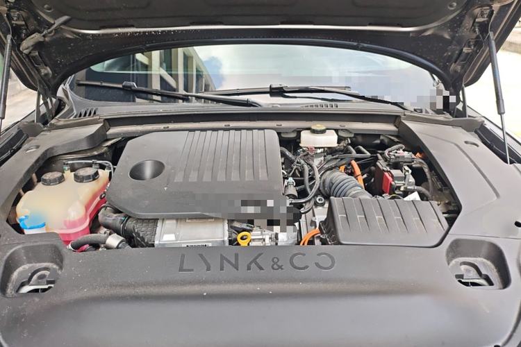Used Lynk & Co 07 2024 EM-P 126 Long-Range Ultra Engine Bay