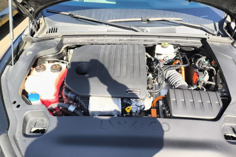 Used Lynk & Co 07 2024 EM-P 126 Long-Range Ultra Engine Bay