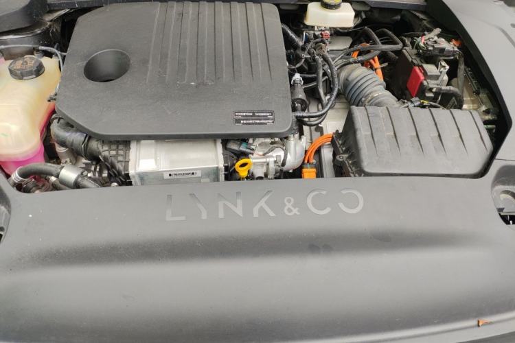 Used Lynk & Co 07 2024 EM-P 126 Long-Range Halo Engine Bay