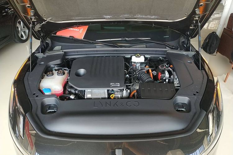 Used Lynk & Co 07 2024 EM-P 126 Long-Range Ultra Engine Bay