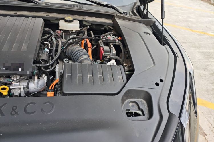 Used Lynk & Co 07 2024 EM-P 126 Long-Range Ultra Engine Bay Left