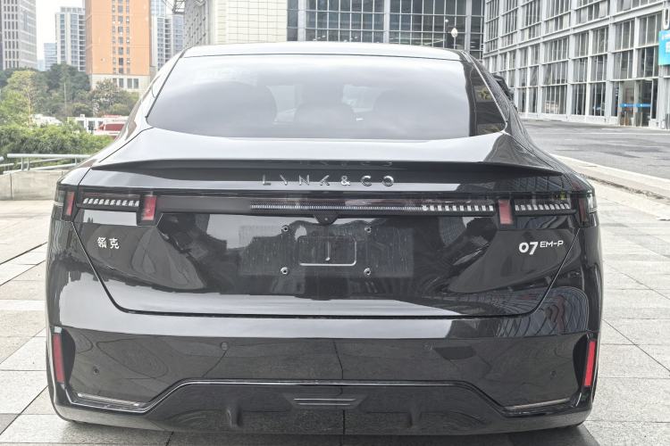 Used Lynk & Co 07 2024 EM-P 126 Long-Range Ultra Exterior 3