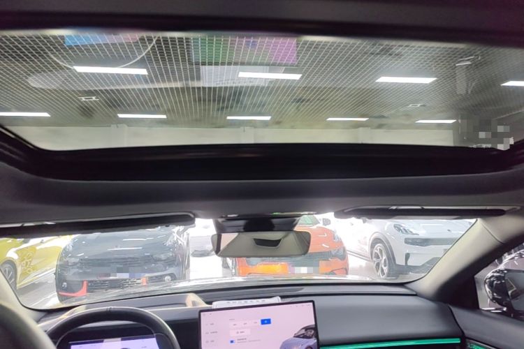 Used Lynk & Co 07 2024 EM-P 126 Long-Range Halo Headliner
