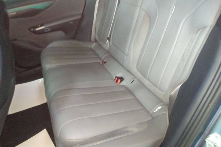Used Lynk & Co 07 2024 EM-P 126 Long-Range Ultra Left Rear Seat