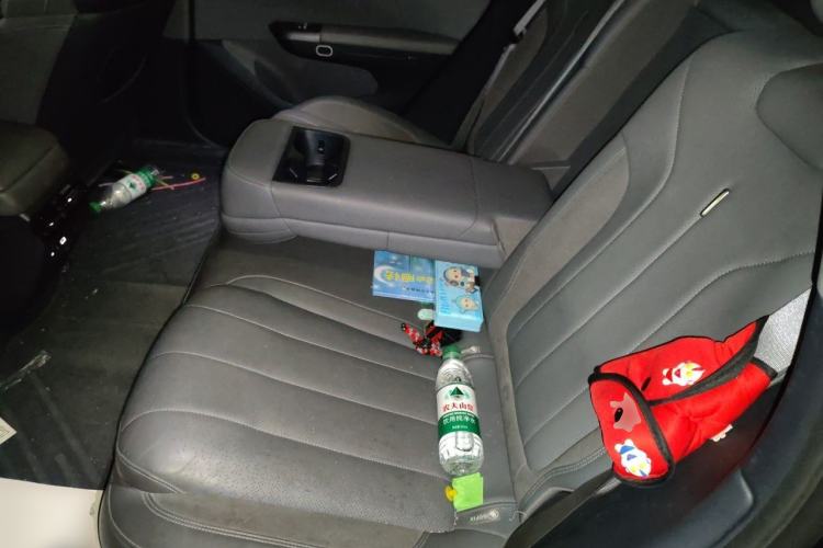 Used Lynk & Co 07 2024 EM-P 126 Long-Range Ultra Left Rear Seat