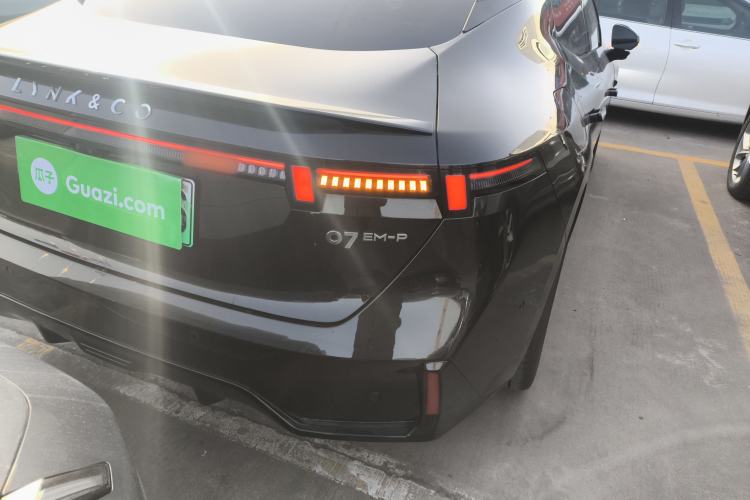 Used Lynk & Co 07 2024 EM-P 126 Long-Range Ultra Right Rear Taillight