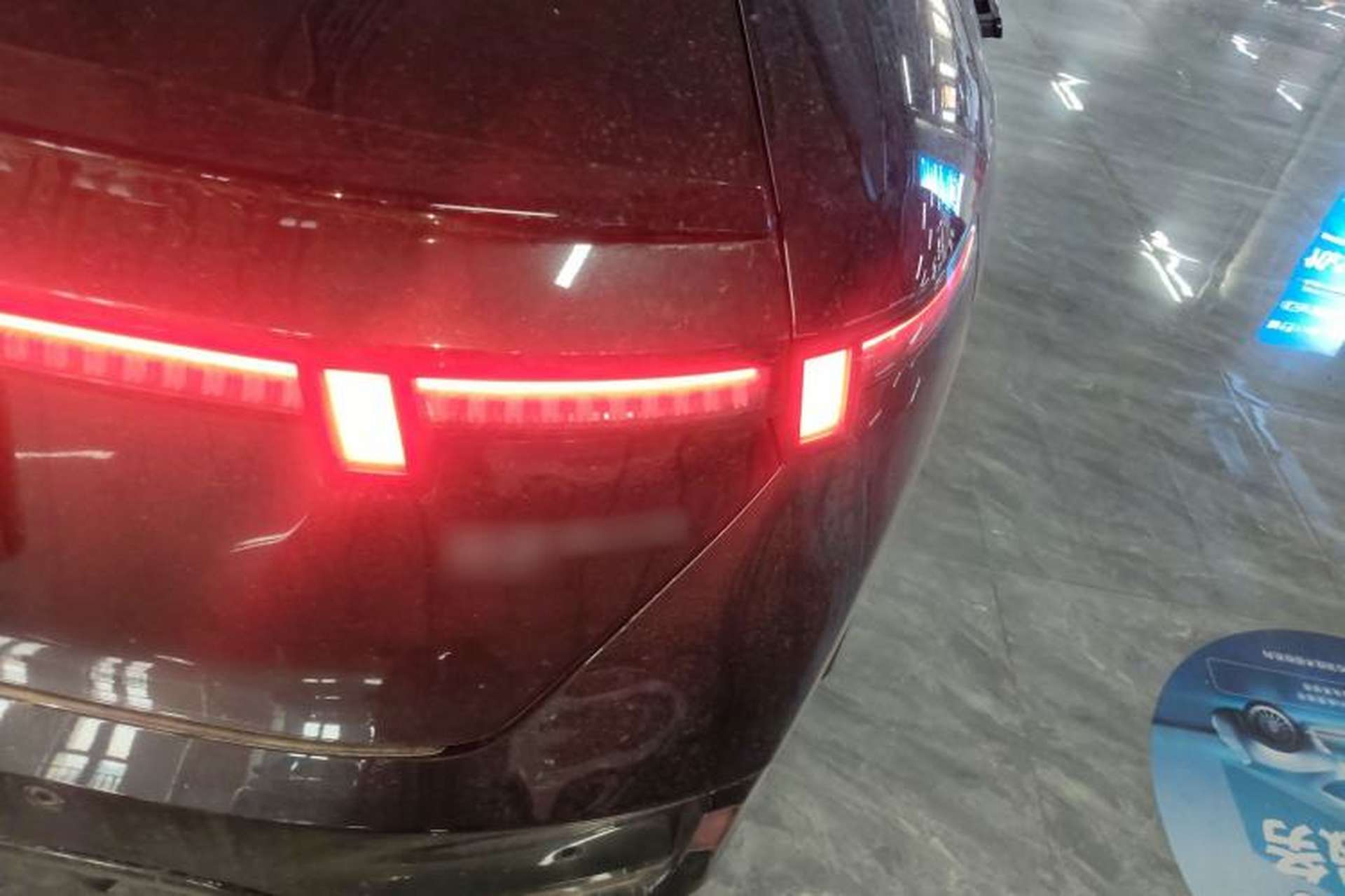 Used Lynk & Co 07 2024 EM-P 126 Long-Range Halo Right Rear Taillight