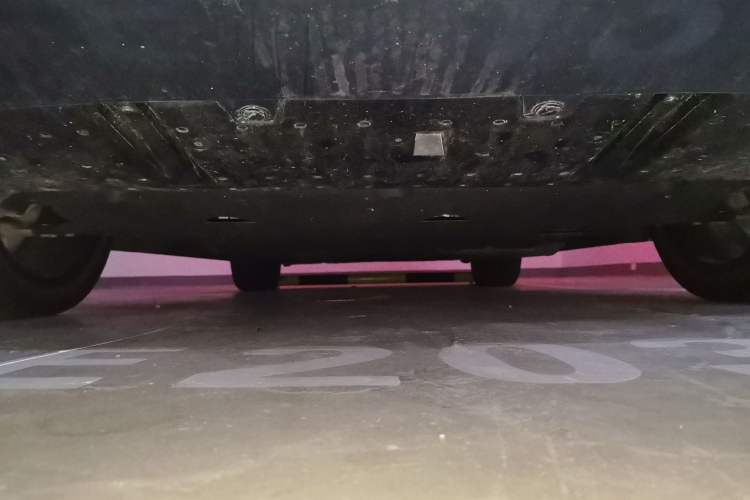 Used Lynk & Co 07 2024 EM-P 126 Long-Range Ultra Chassis Front