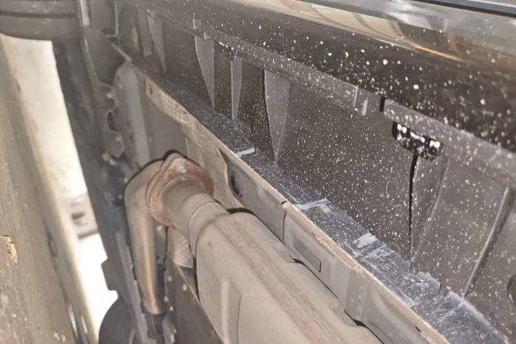 Used Lynk & Co 07 2024 EM-P 126 Long-Range Ultra Chassis Front Left