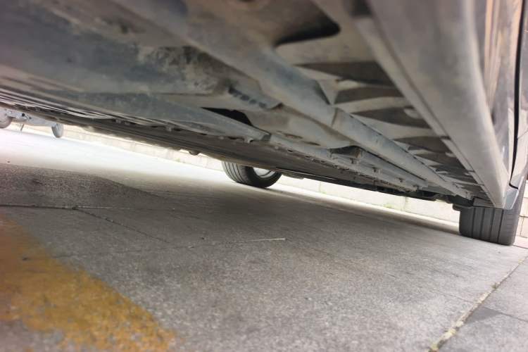 Used Lynk & Co 07 2024 EM-P 126 Long-Range Ultra Chassis Rear Right