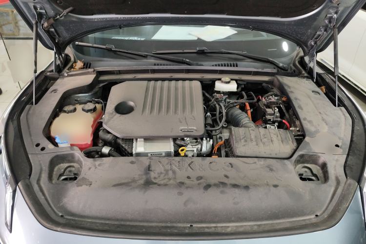 Used Lynk & Co 07 2024 EM-P 126 Long-Range Ultra Engine Bay