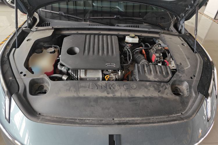 Used Lynk & Co 07 2024 EM-P 126 Long-Range Ultra Engine Bay