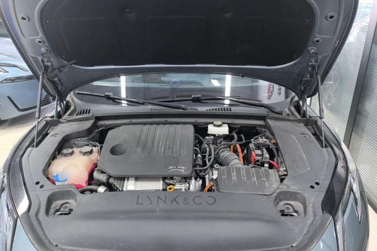Used Lynk & Co 07 2024 EM-P 126 Long-Range Ultra Engine Bay