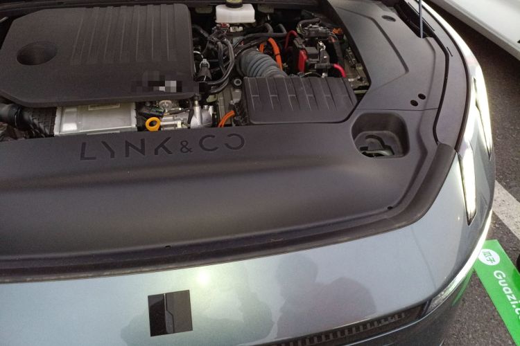 Used Lynk & Co 07 2024 EM-P 126 Long-Range Ultra Engine Bay Left