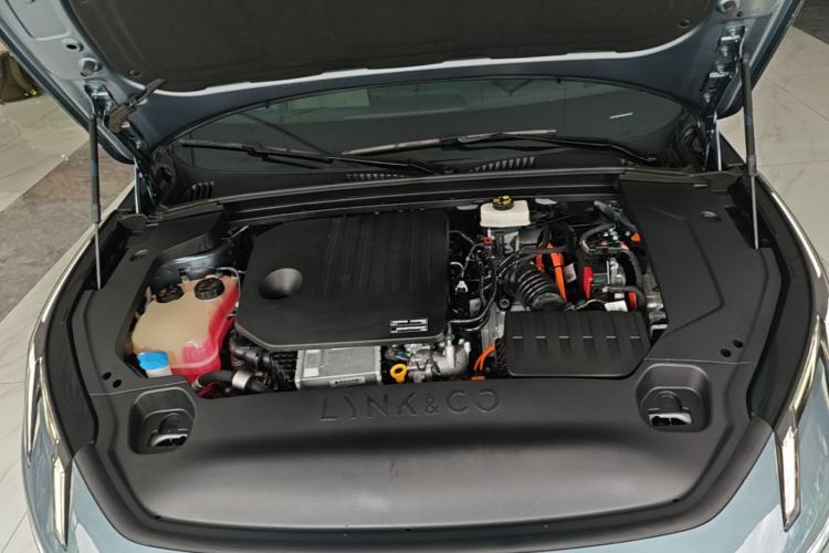 Used Lynk & Co 07 2024 EM-P 126 Long-Range Ultra Engine Bay