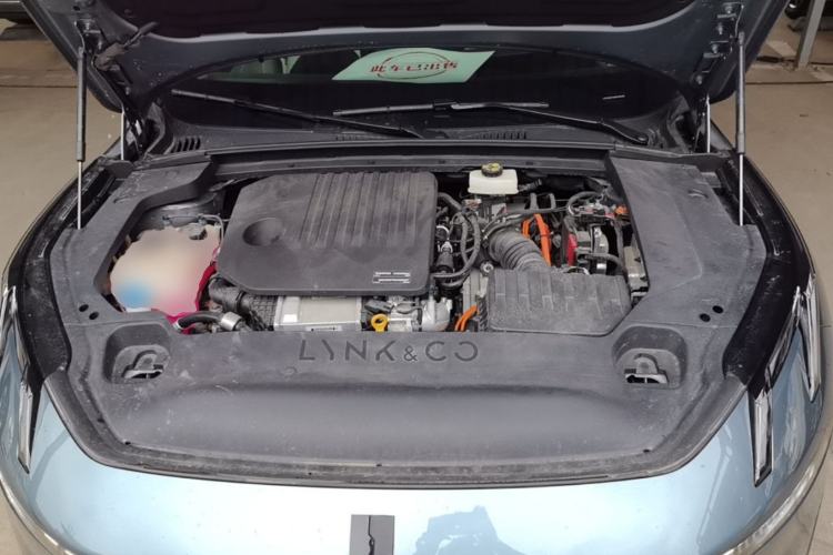Used Lynk & Co 07 2024 EM-P 126 Long-Range Ultra Engine Bay