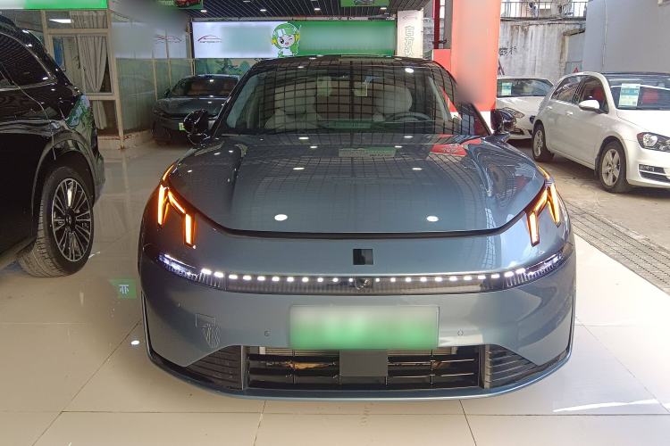Used Lynk & Co 07 2024 EM-P 126 Long-Range Ultra Exterior 1