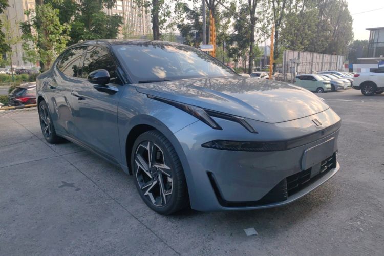 Used Lynk & Co 07 2024 EM-P 126 Long-Range Ultra Exterior 2