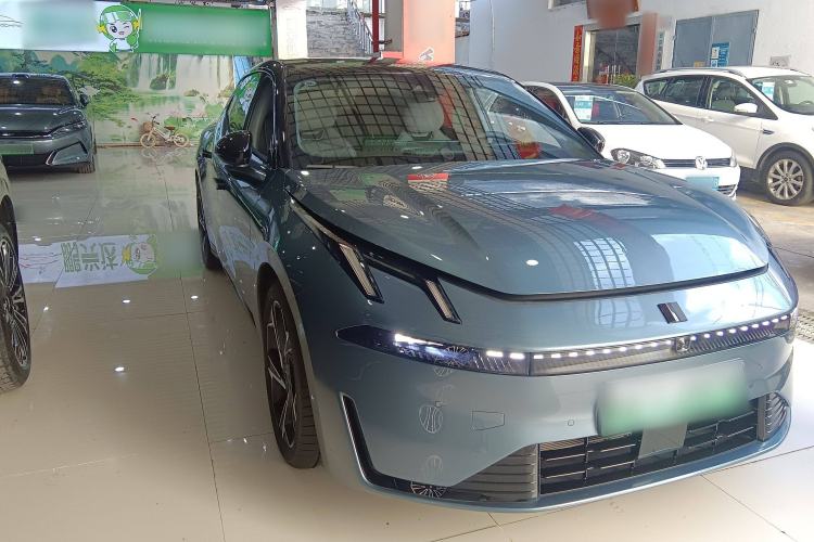 Used Lynk & Co 07 2024 EM-P 126 Long-Range Ultra Exterior 2