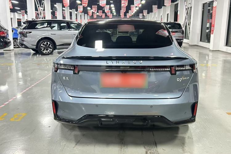 Used Lynk & Co 07 2024 EM-P 126 Long-Range Ultra Exterior 5