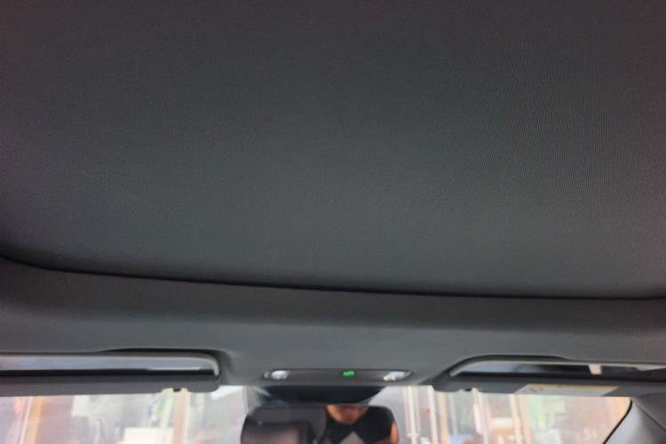 Used Lynk & Co 07 2024 EM-P 126 Long-Range Ultra Headliner