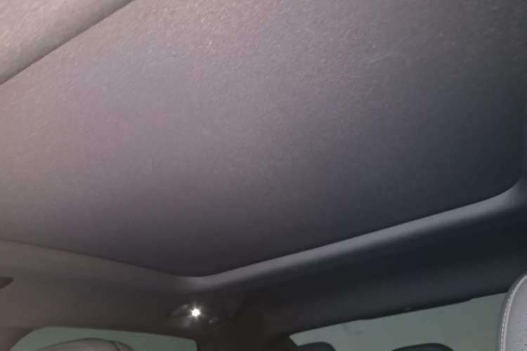 Used Lynk & Co 07 2024 EM-P 126 Long-Range Ultra Headliner