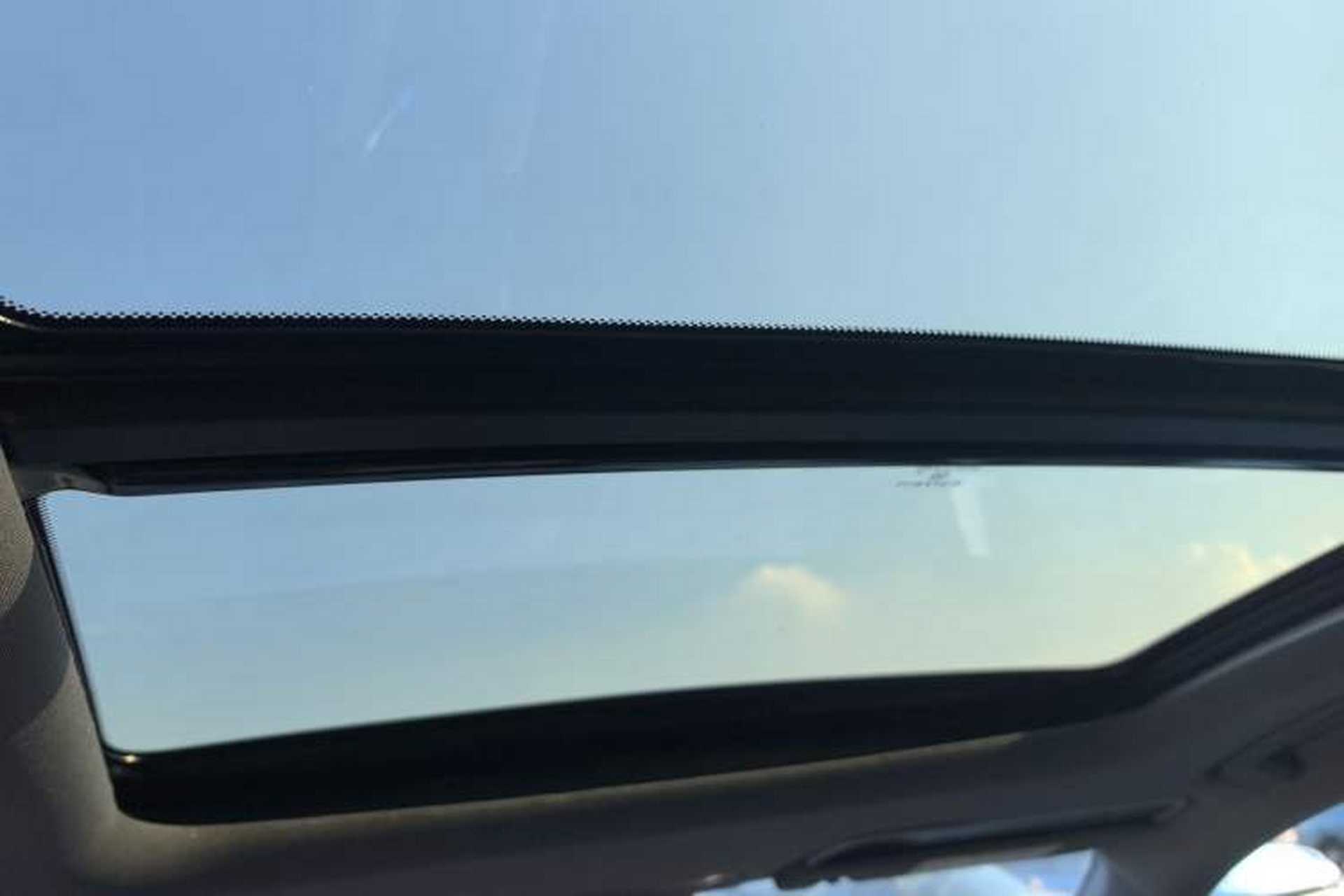 Used Lynk & Co 07 2024 EM-P 126 Long-Range Ultra Headliner