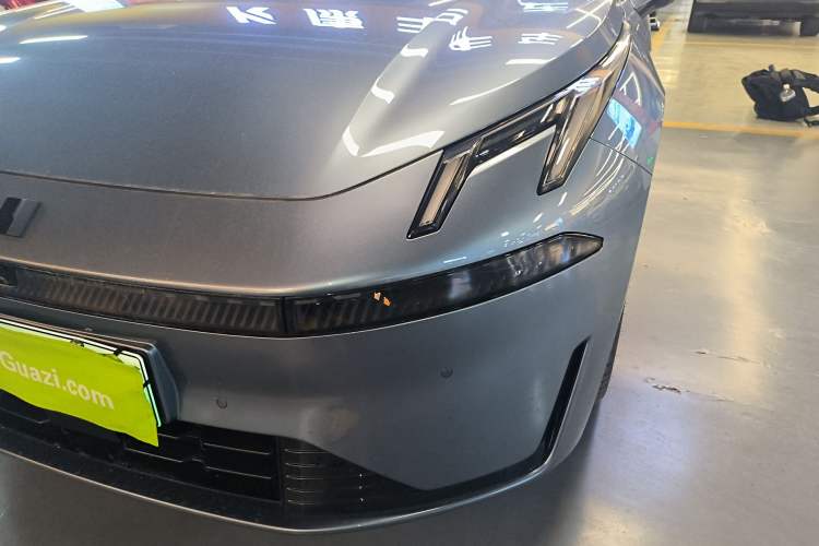 Used Lynk & Co 07 2024 EM-P 126 Long-Range Ultra Left Front Headlight