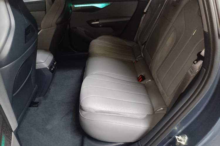 Used Lynk & Co 07 2024 EM-P 126 Long-Range Ultra Left Rear Seat