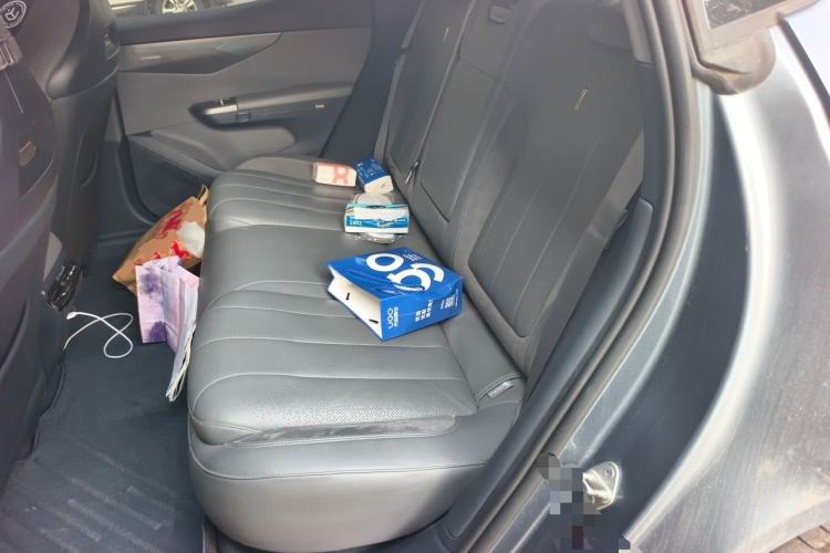 Used Lynk & Co 07 2024 EM-P 126 Long-Range Ultra Left Rear Seat