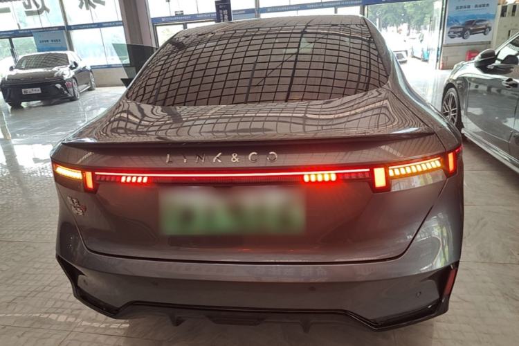Used Lynk & Co 07 2024 EM-P 126 Long-Range Ultra Rear