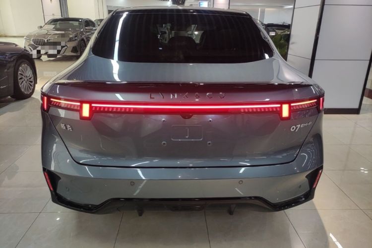 Used Lynk & Co 07 2024 EM-P 126 Long-Range Ultra Rear