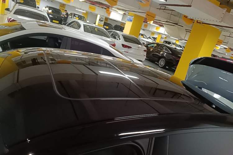 Used Lynk & Co 07 2024 EM-P 126 Long-Range Ultra Roof