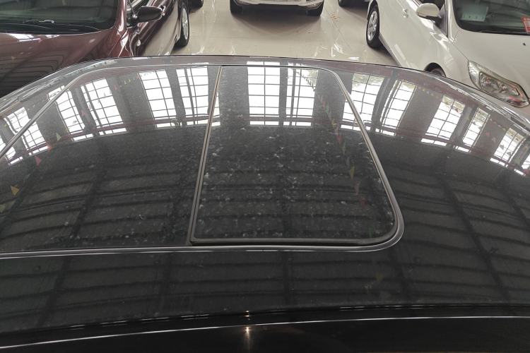 Used Lynk & Co 07 2024 EM-P 126 Long-Range Ultra Roof