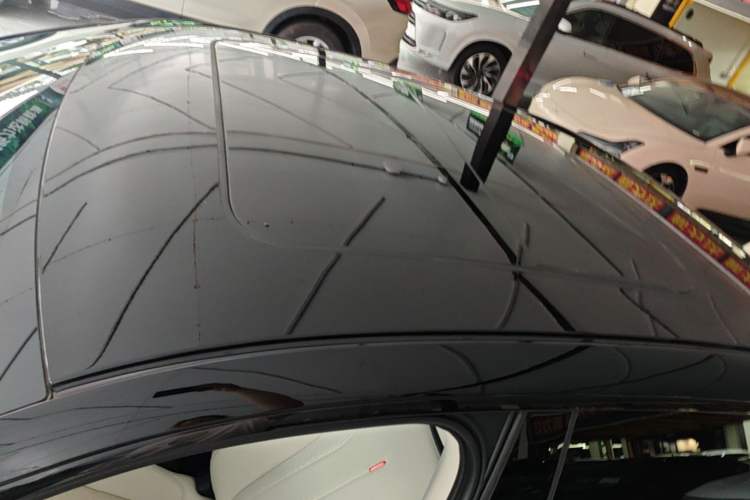 Used Lynk & Co 07 2024 EM-P 126 Long-Range Ultra Roof