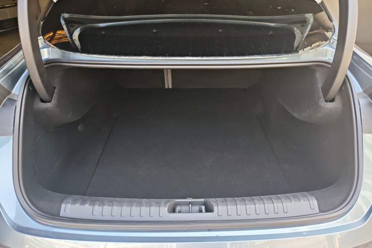 Used Lynk & Co 07 2024 EM-P 126 Long-Range Ultra Trunk