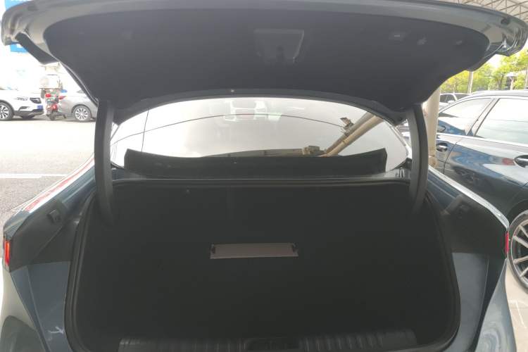 Used Lynk & Co 07 2024 EM-P 126 Long-Range Ultra Trunk