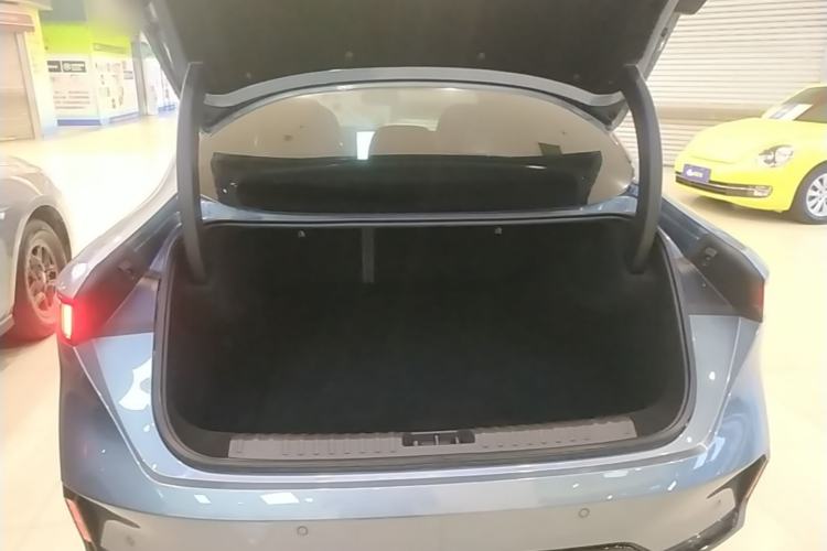 Used Lynk & Co 07 2024 EM-P 126 Long-Range Ultra Trunk