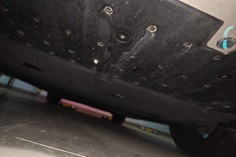 Used Lynk & Co 07 2024 EM-P 126 Long-Range Halo Chassis Front