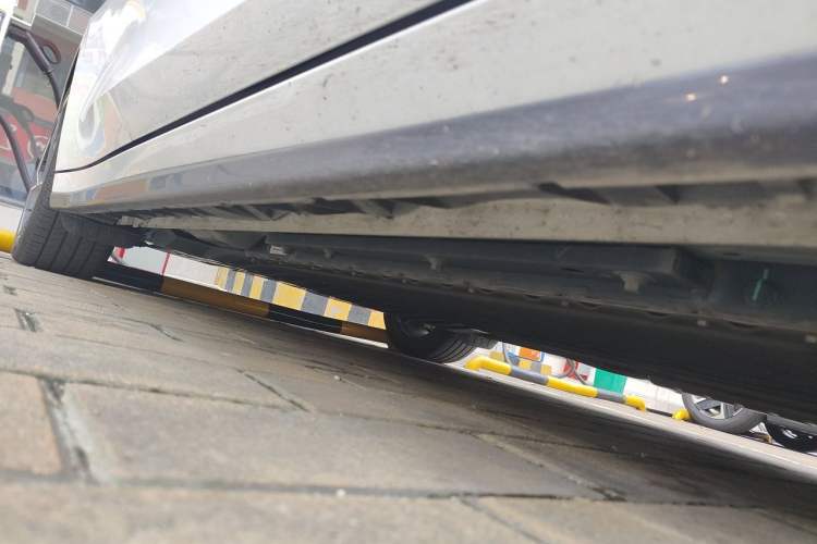 Used Lynk & Co 07 2024 EM-P 126 Long-Range Halo Chassis Front Right