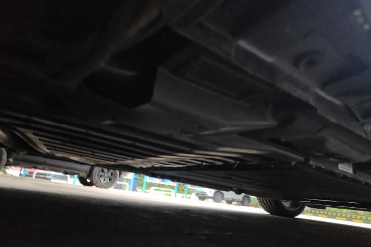 Used Lynk & Co 07 2024 EM-P 126 Long-Range Ultra Chassis Front Right