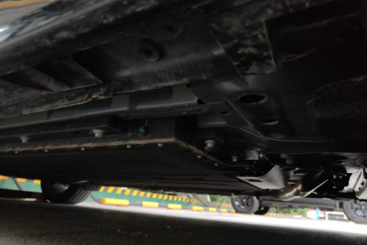 Used Lynk & Co 07 2024 EM-P 126 Long-Range Ultra Chassis Rear Right