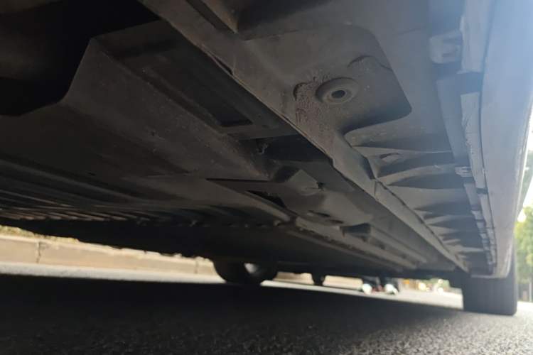 Used Lynk & Co 07 2024 EM-P 126 Long-Range Ultra Chassis Rear Right