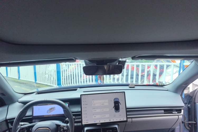 Used Lynk & Co 07 2024 EM-P 126 Long-Range Ultra Headliner